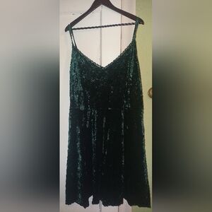 Hot Topic Green Velvet Skater Cami Dress Plus Size 4X